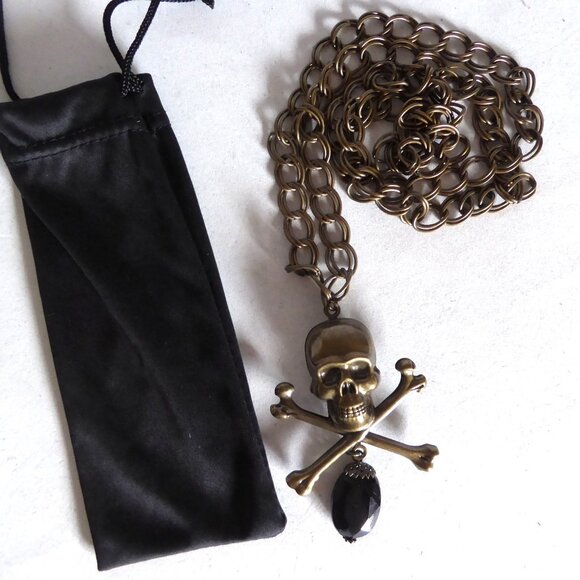 NEW 34” GOTHIC SKULL & CROSSBONES BRASS METAL CHAIN DOUBLE SIDED NECKLACE - Picture 1 of 5